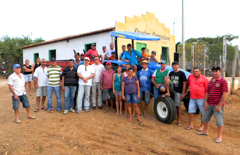Comunidade_trator