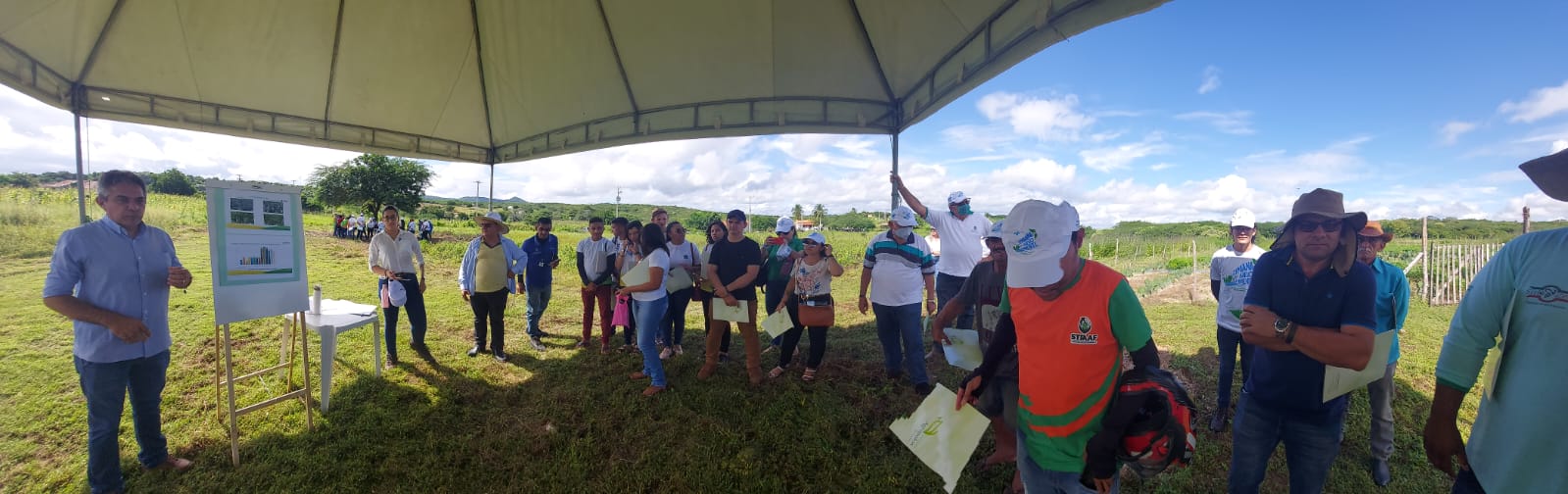 General Sampaio (CE): Ematerce participa de evento sobre utilização de águas salobras no cultivo de palma forrageira e cunhã