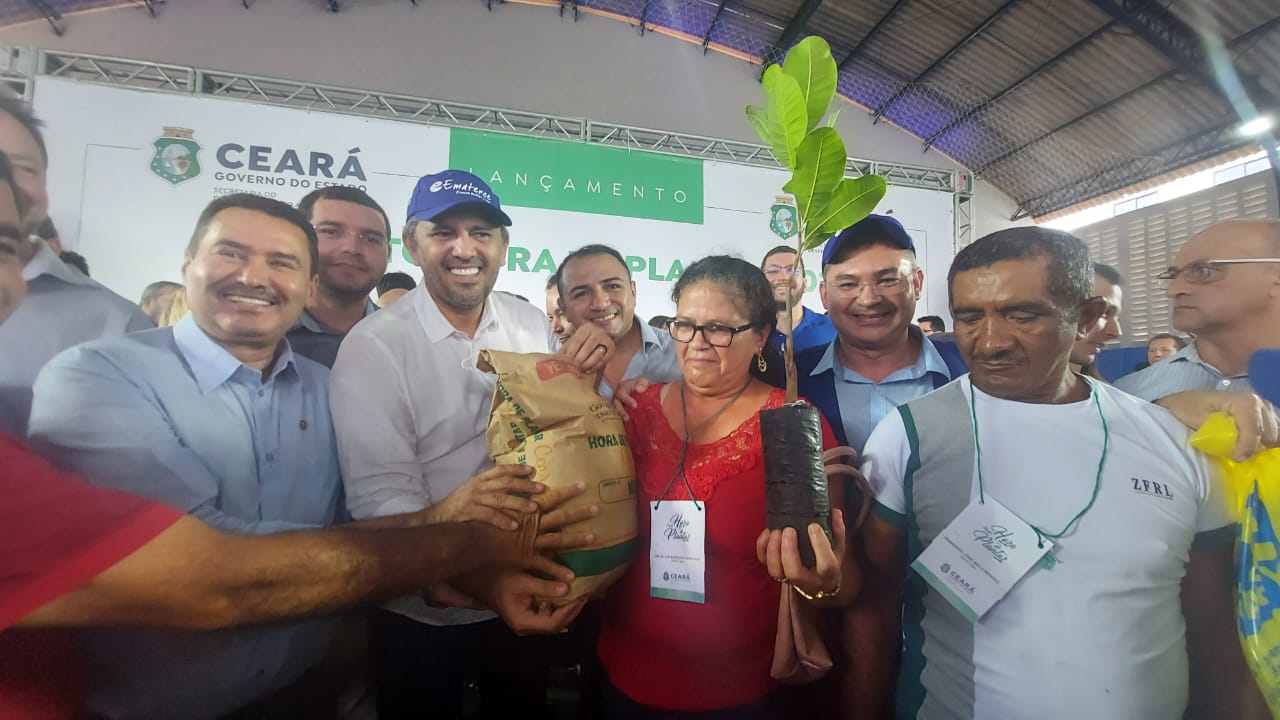 Baturité (CE): Ematerce participa de lançamento do Projeto Hora de Plantar 2023