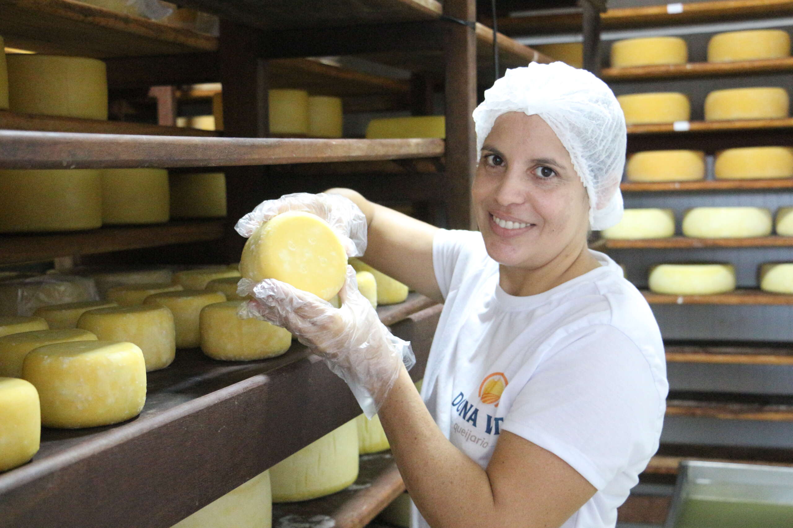 Limoeiro do Norte-CE: Ematerce contribui para queijaria obter primeiro Selo Arte do Ceará
