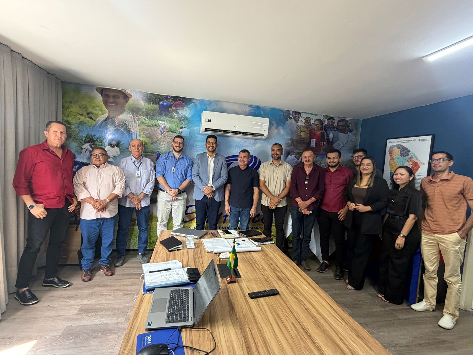 Ematerce realiza reunião de alinhamento e dá boas-vindas ao novo secretário